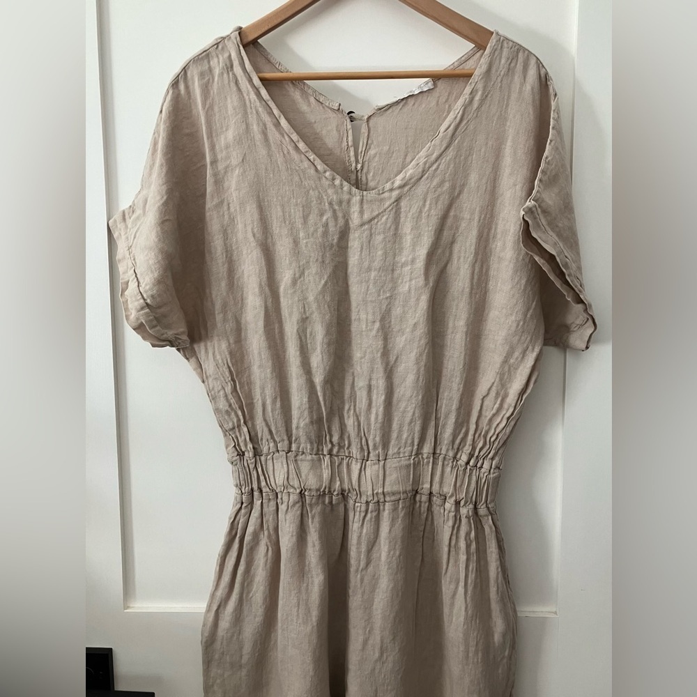 Italian Linen women’s Jumpsuit see photos for dimensions - Picture 16 of 16